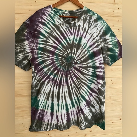 NEW Unisex GILDAN 2X Soft Style Tie Dye Green Brown Camo T-Shirt - Picture 2 of 8